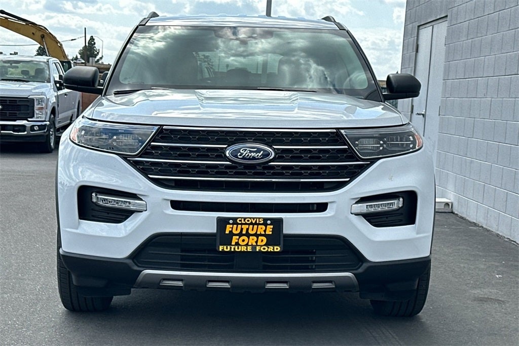 2023 Ford Explorer XLT LOOK AT THE MILES